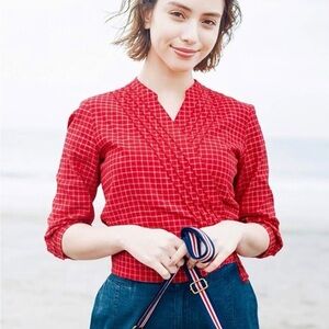 Ines de la Fressange x Uniqlo Red Checkered Women's Wrap Top
